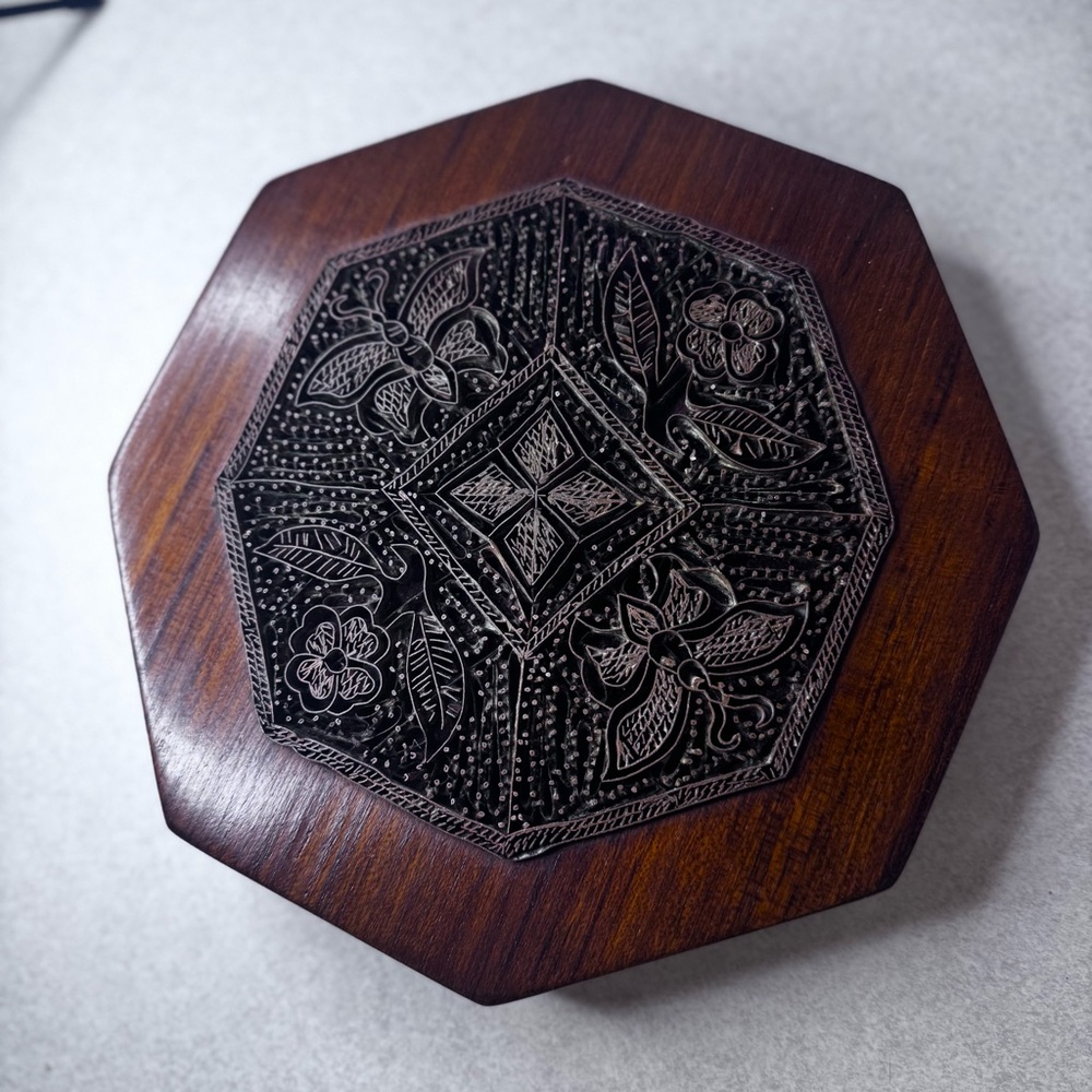 Copper Batik Octagonal Stamp Tjap Trivet Wall Décor
